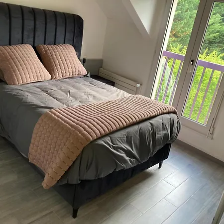 Hsh France 2 Proche De Couette-café Meaux